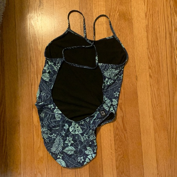 Jolyn Brandon onsie - size 36 - Picture 2 of 5